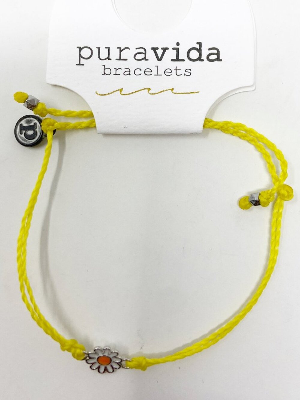 PURA VIDA | Yellow Bracelet with White Daisy Charm